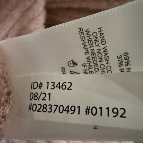 Express Pale Pink Faux Wrap Sweater Long Sleeve Size Large V Neck NWT Super Soft - Picture 10 of 11